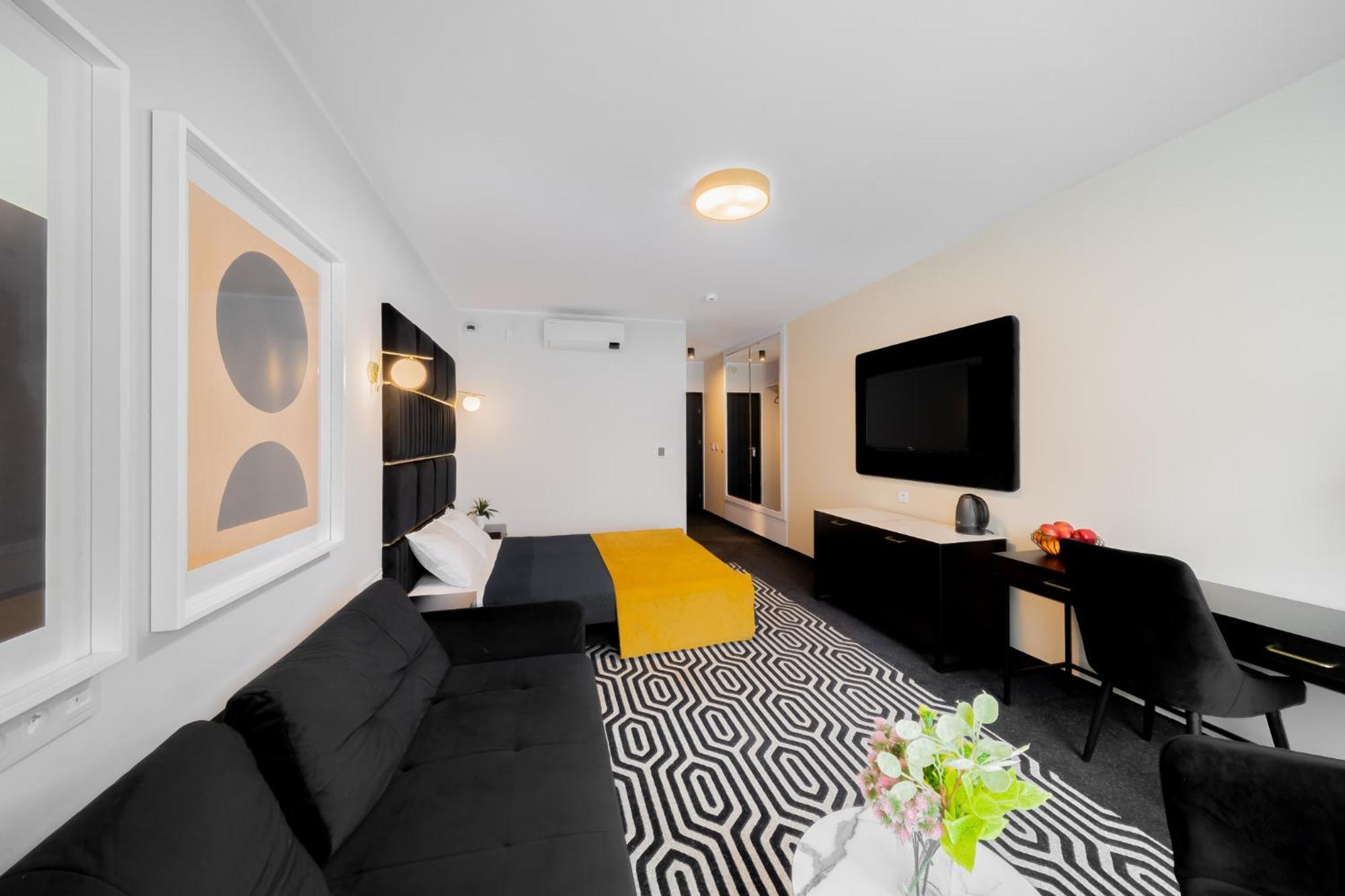 Lulu Apartments - Rosa - Studio Hotelowe Z Klimatyzacja I Konsola Ps4 - Solny Resort 코워브제크 외부 사진