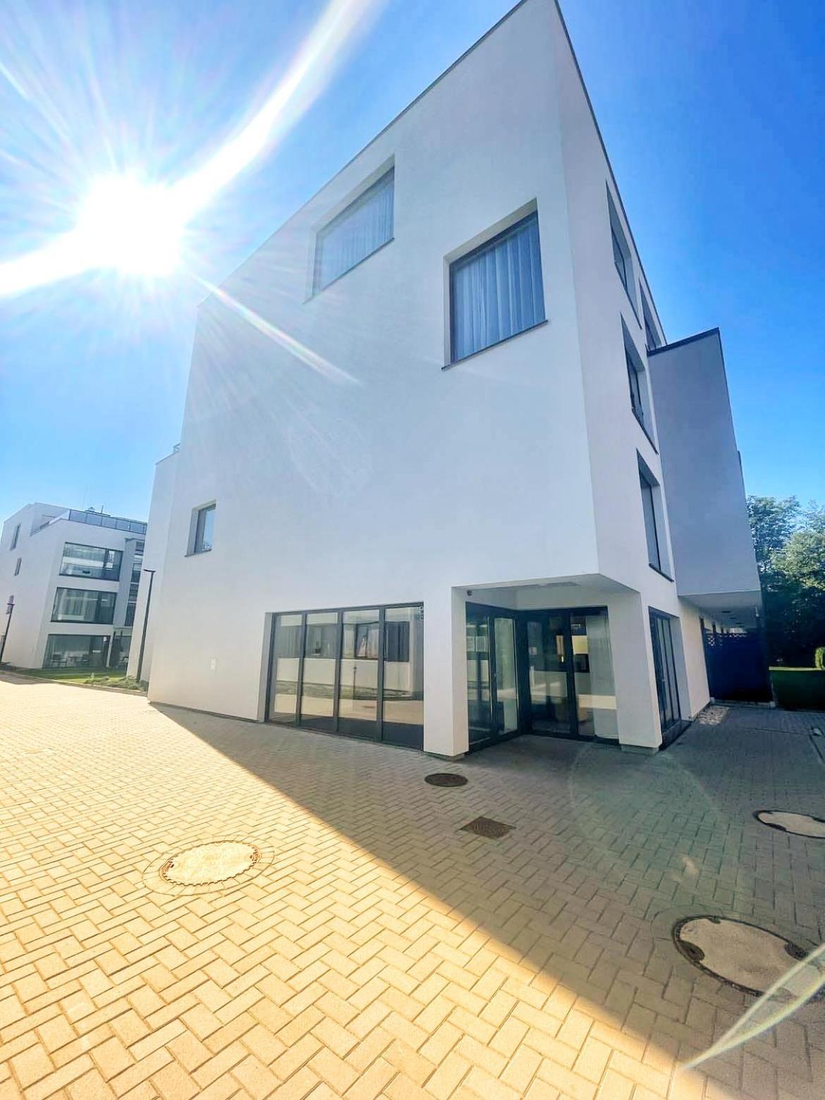 Lulu Apartments - Rosa - Studio Hotelowe Z Klimatyzacja I Konsola Ps4 - Solny Resort 코워브제크 외부 사진